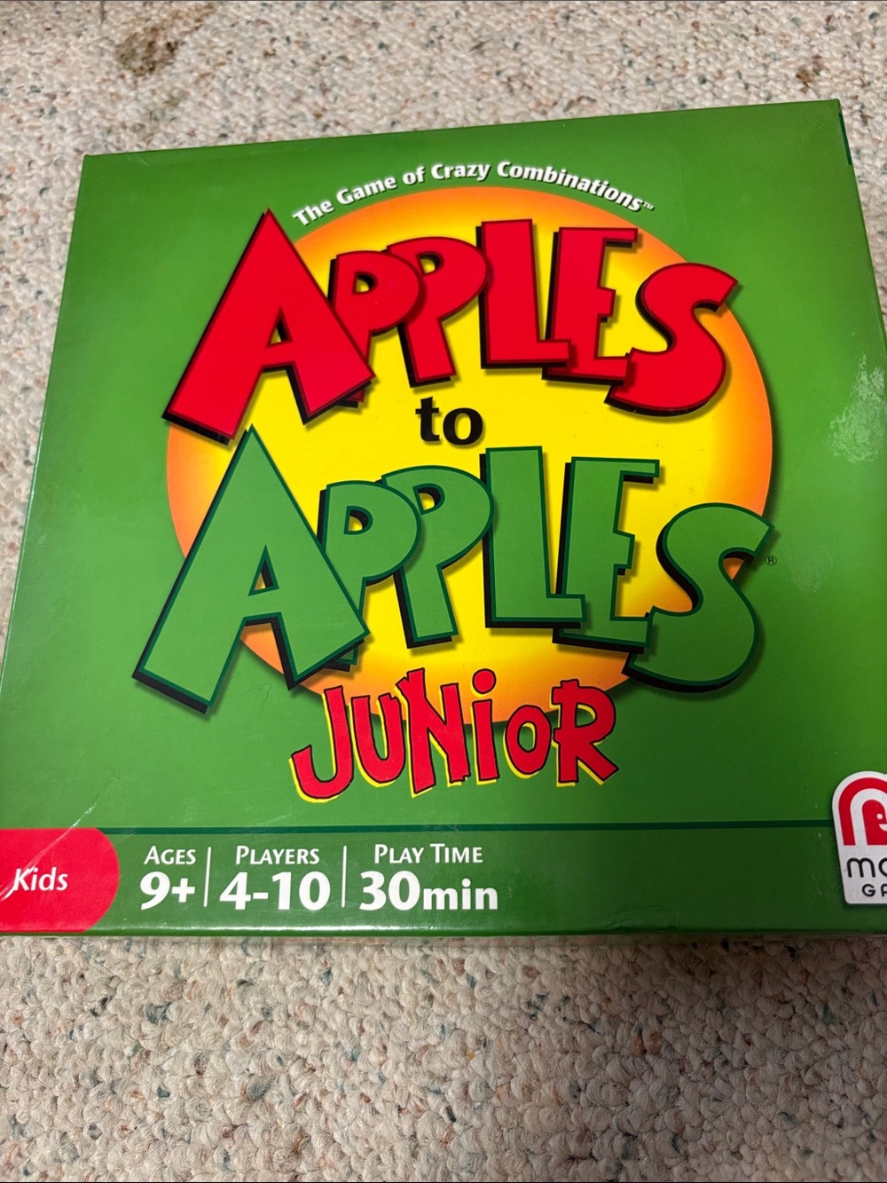 Apples to Apples Junior Kids Party Game - Green